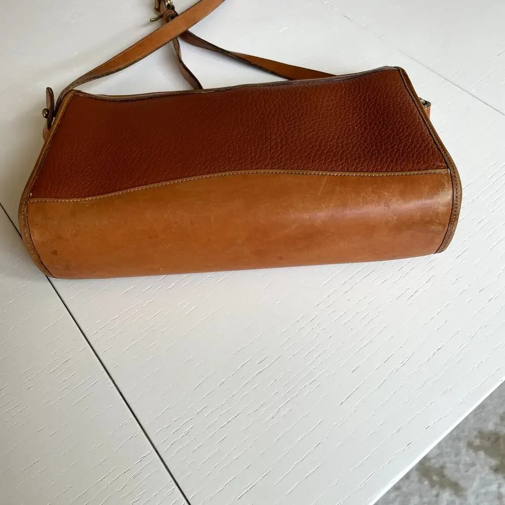 Vintage 90's Dooney & Bourke Pebbled Leather Crossbody Purse